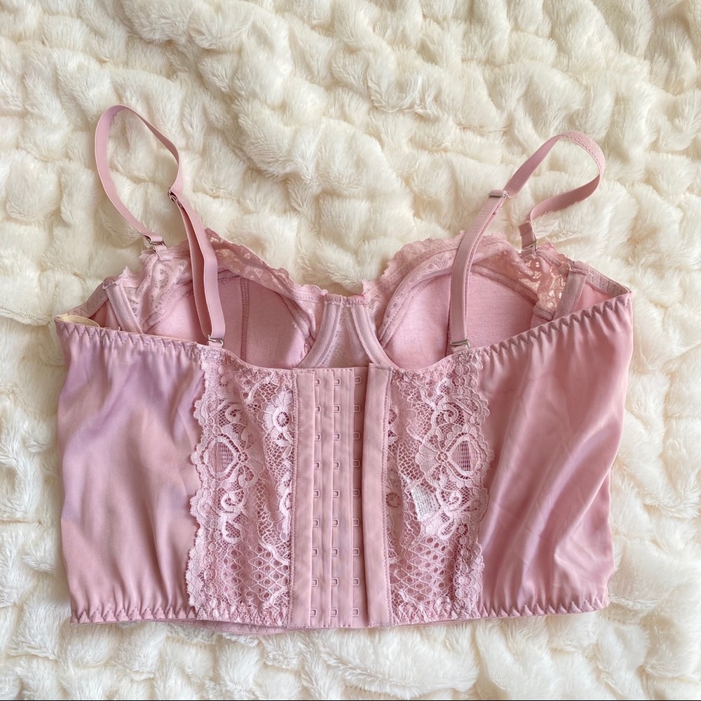 Urban Outfitters Ava Lace & Satin Corset - Picture 7 of 8